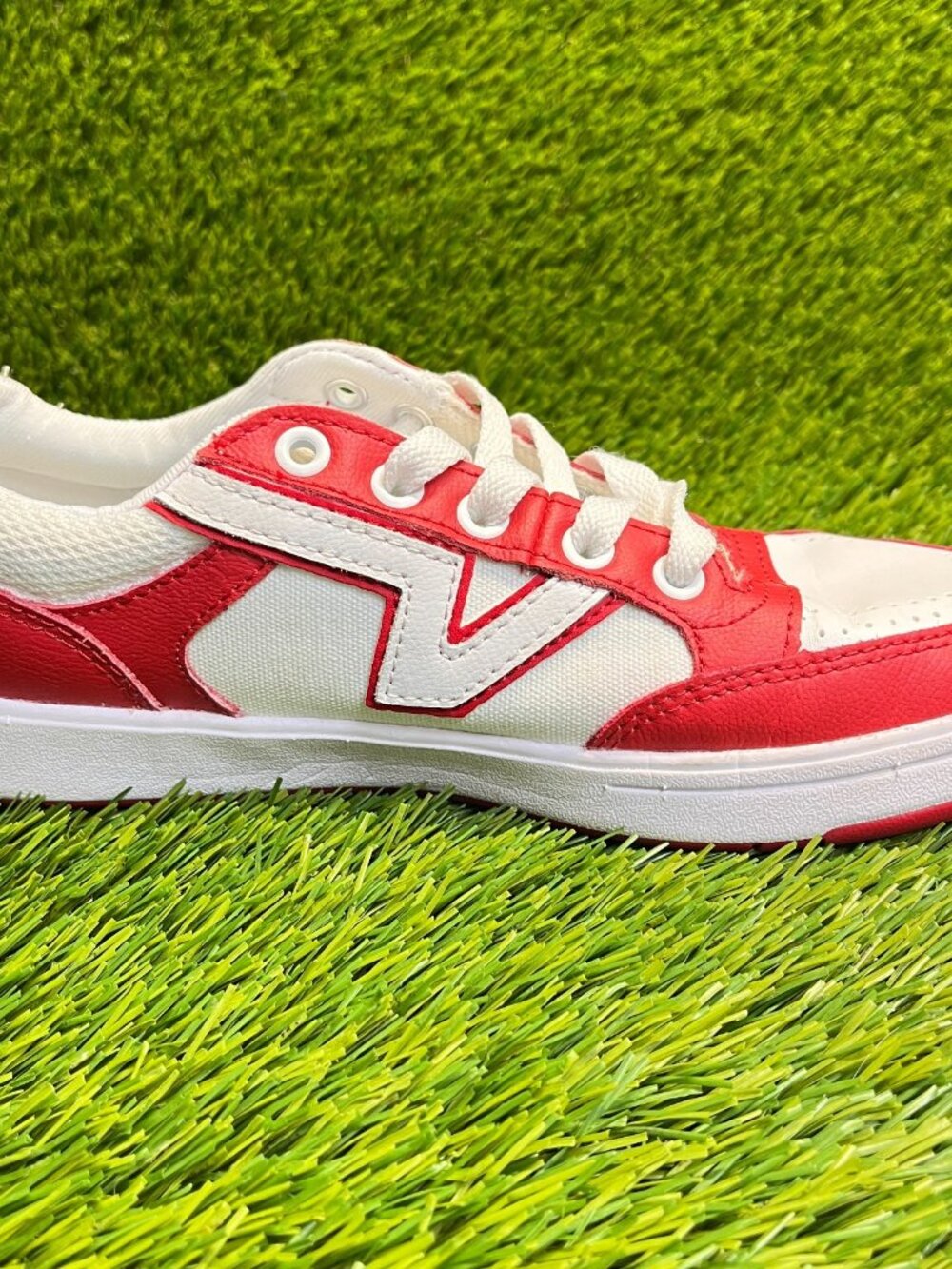 Vans Lowland ComfyCush Womens Size 7 Red White Athletic Skateboard Shoes Sneaker - Picture 5 of 11